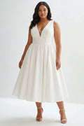 Elegant A Line White V Neck Plus Size Graduation Dress