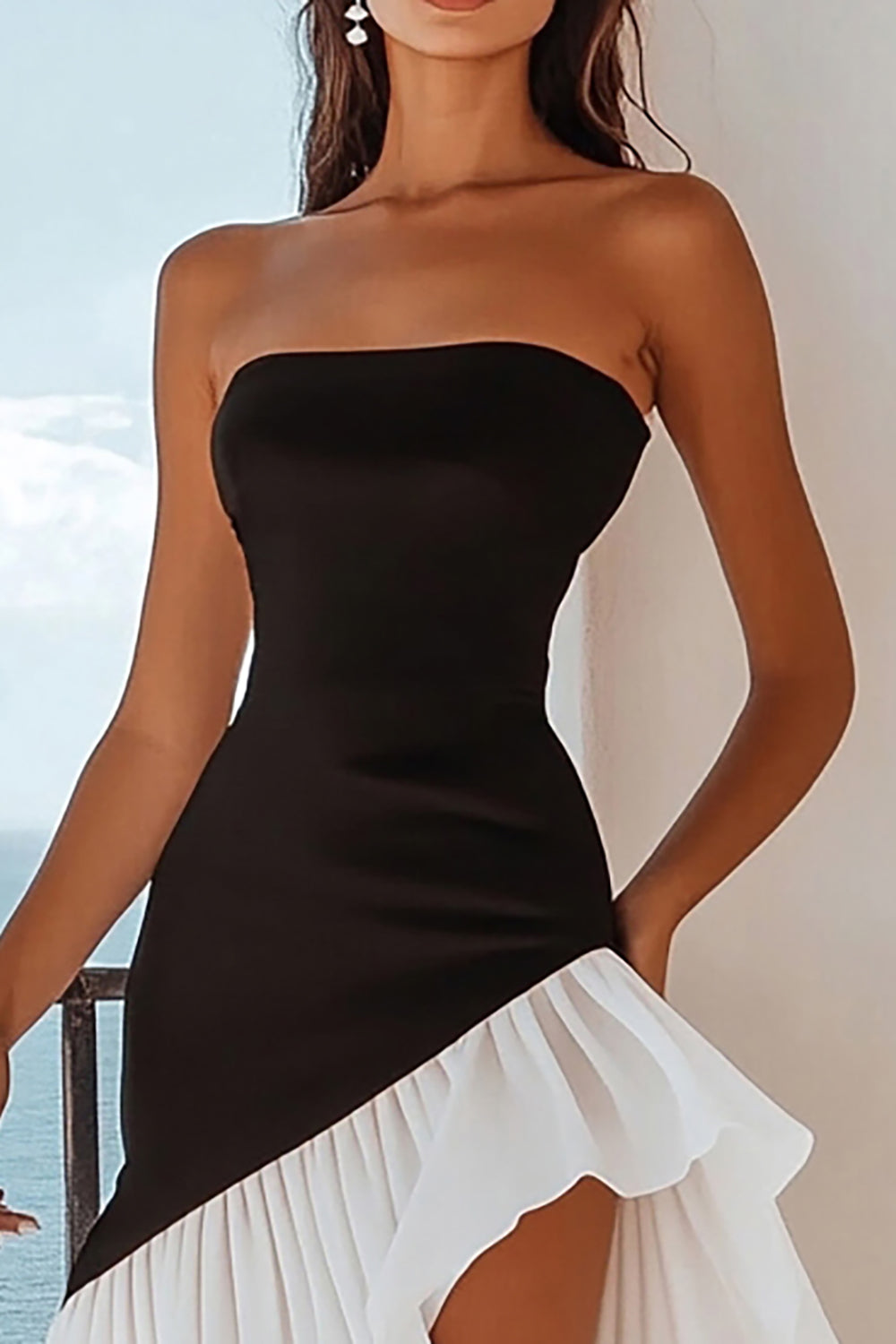 Strapless Ruffled Black And White Formal Dress
