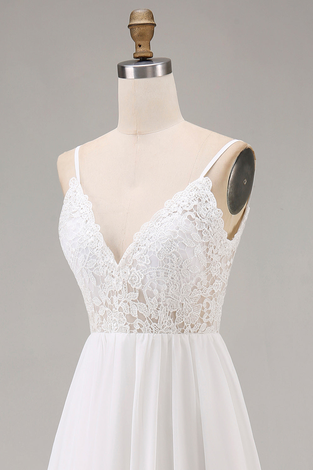 White A-Line Appliqued Spaghetti Straps Engagement Dress