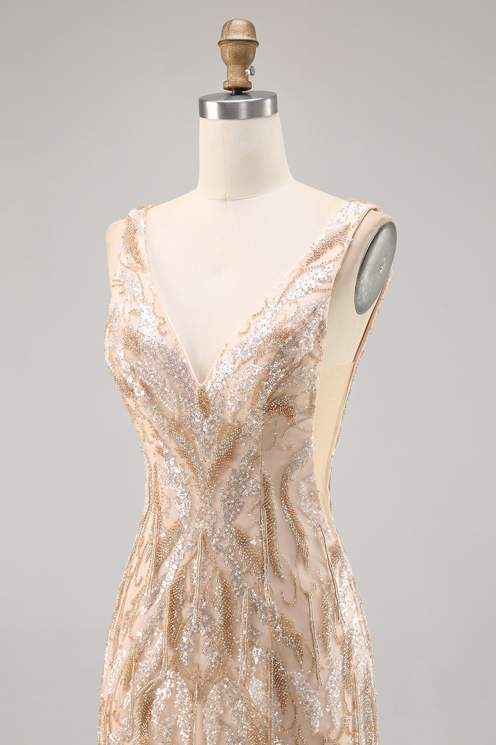 Champagne V-Neck Tight Homecoming Dress with Sequins