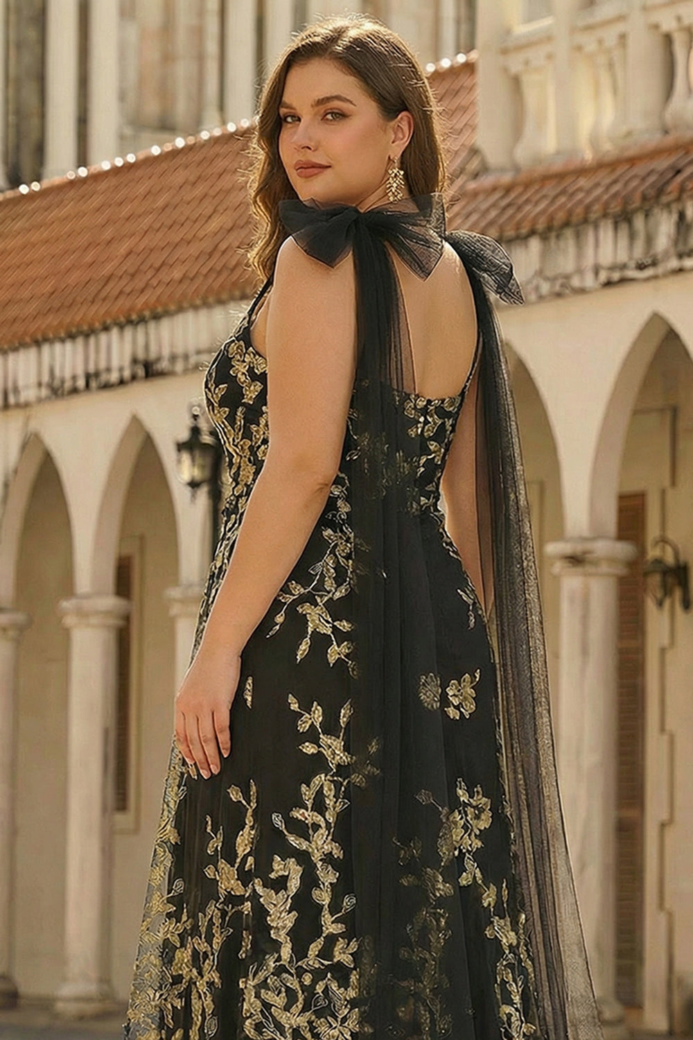 Black Golden Plus Size V Neck Maxi Prom Dress