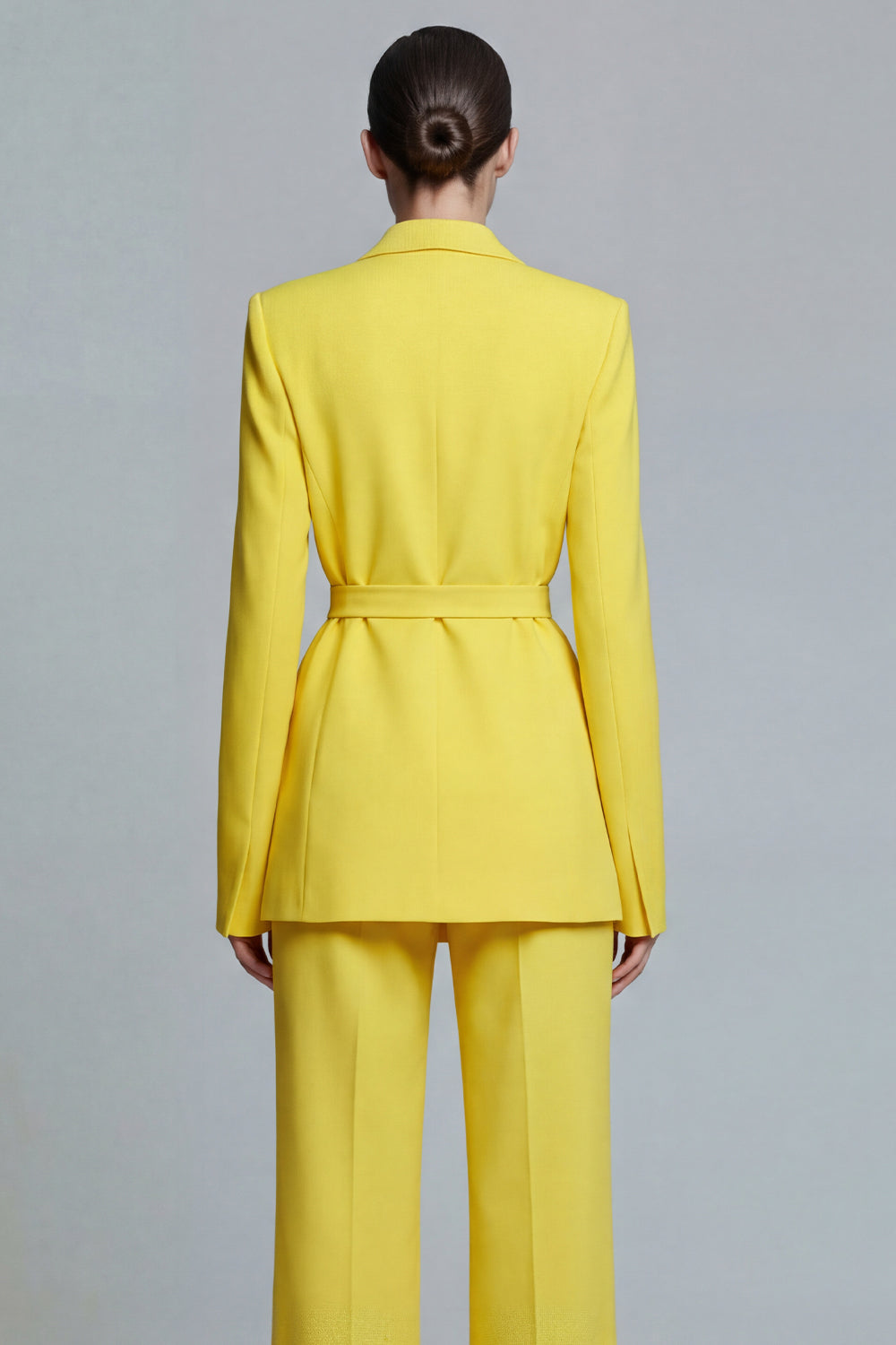 Notched Lapel Yellow 2 Piece Women Suits with Sash