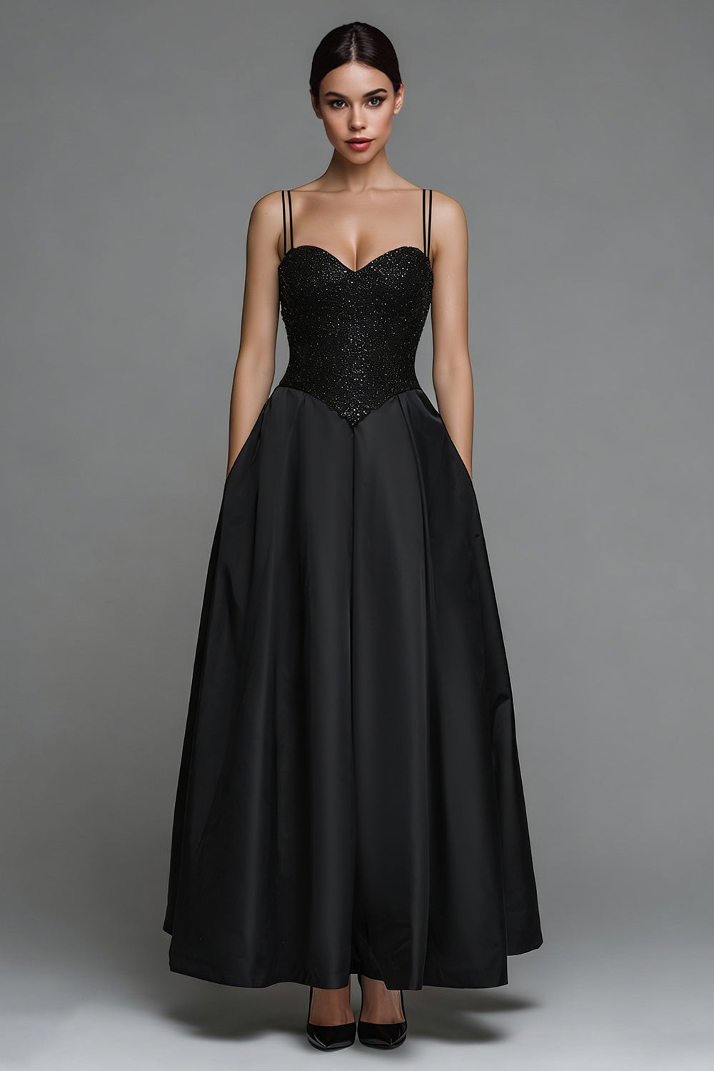 Black A-Line Spaghetti Straps Formal Dress With Pockets