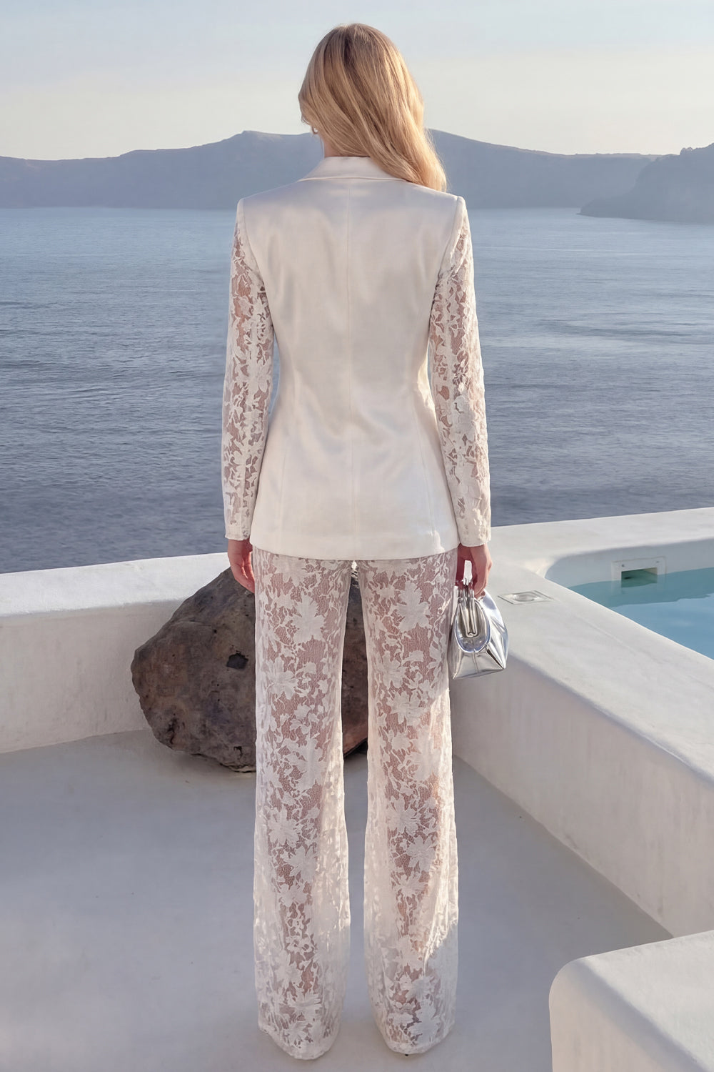 3D Flowers White Peaked Lapel Burnout Satin Women Suits