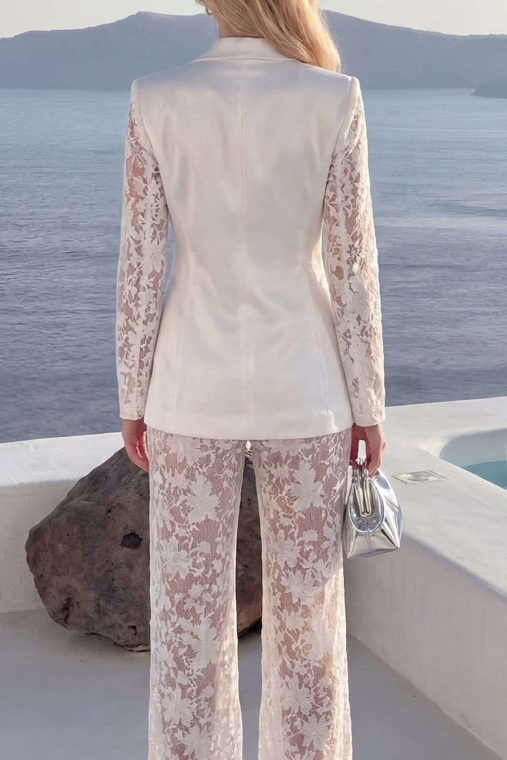 3D Flowers White Peaked Lapel Burnout Satin Women Suits