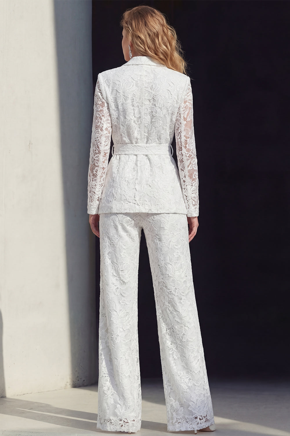 Notched Lapel White Burnout Women Suits with Belt