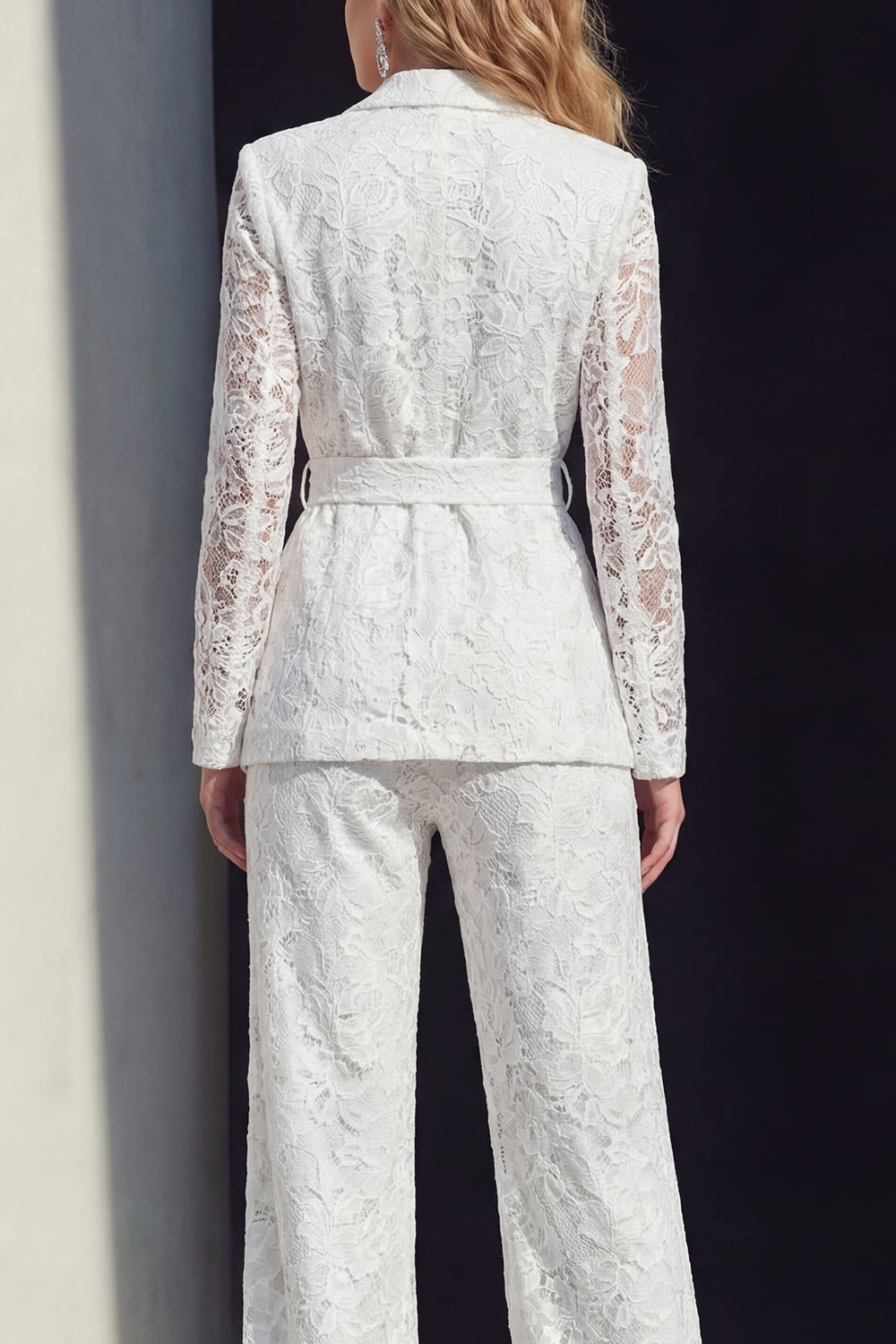 Notched Lapel White Burnout Women Suits with Belt
