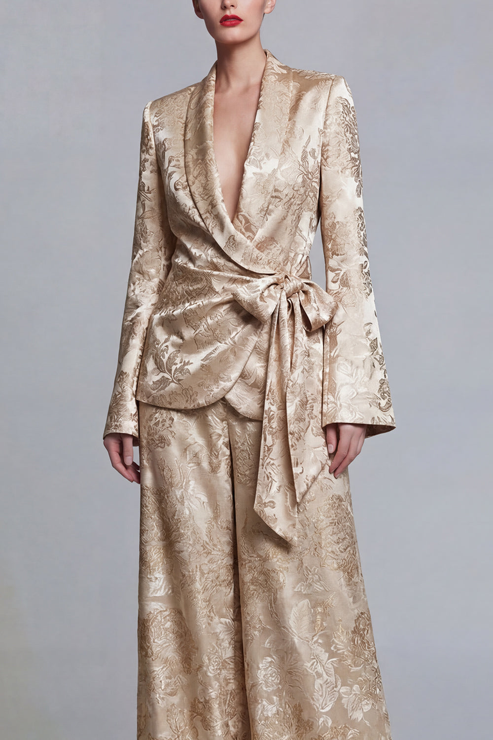 Jacquard Champagne Shawl Lapel 2 Piece Bowed Women Suits