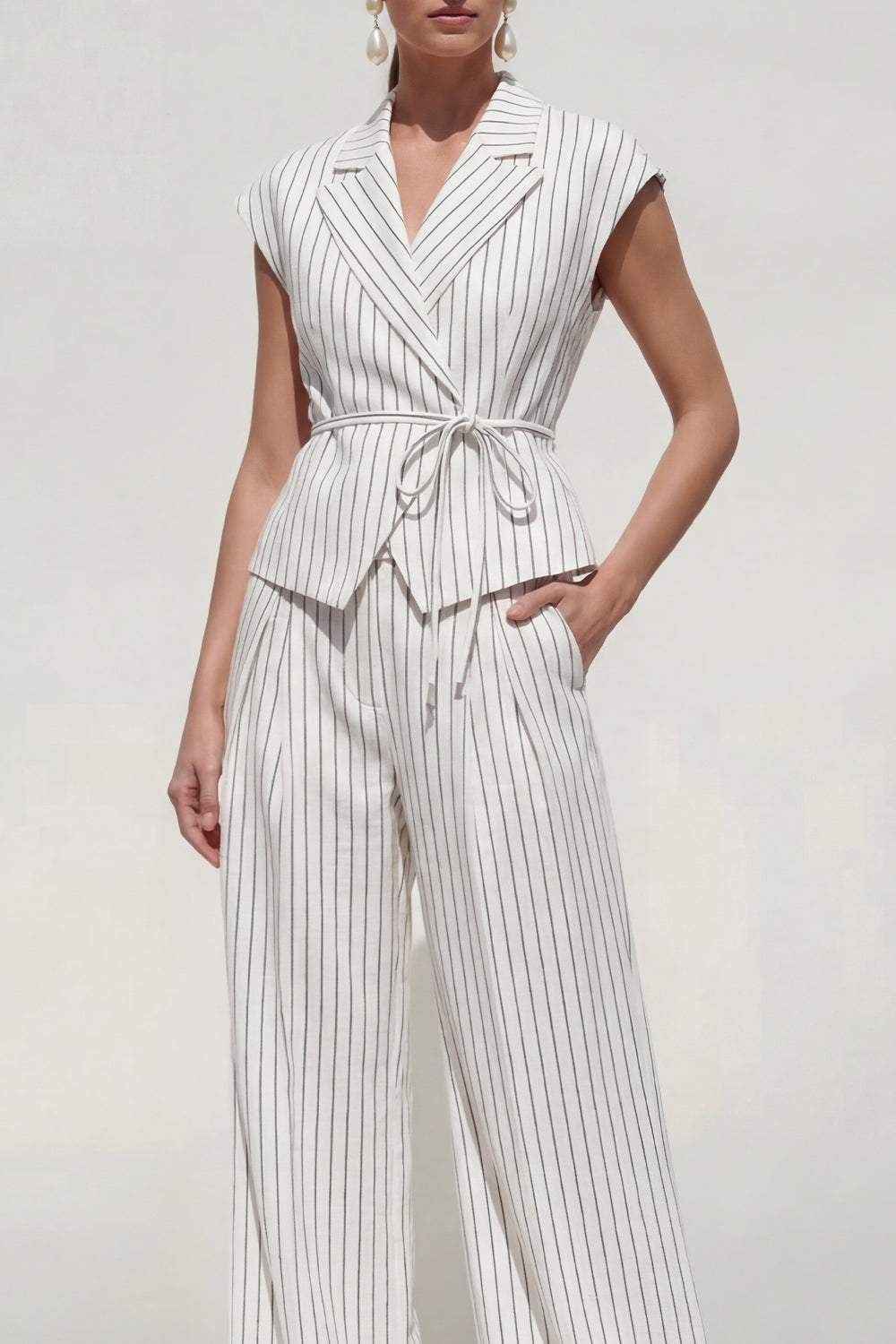Notched Lapel White 2 Piece Stripe Women's Linen Suits