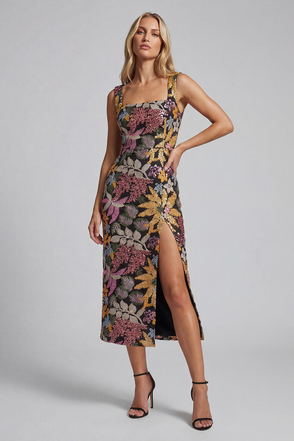 Sparkly Printed Sheath Black Wedding Guest Dress