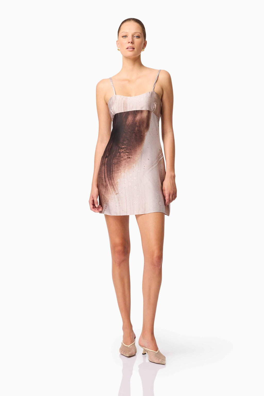 CURAAE Oriellie Sleeveless Mini Dress in Brown