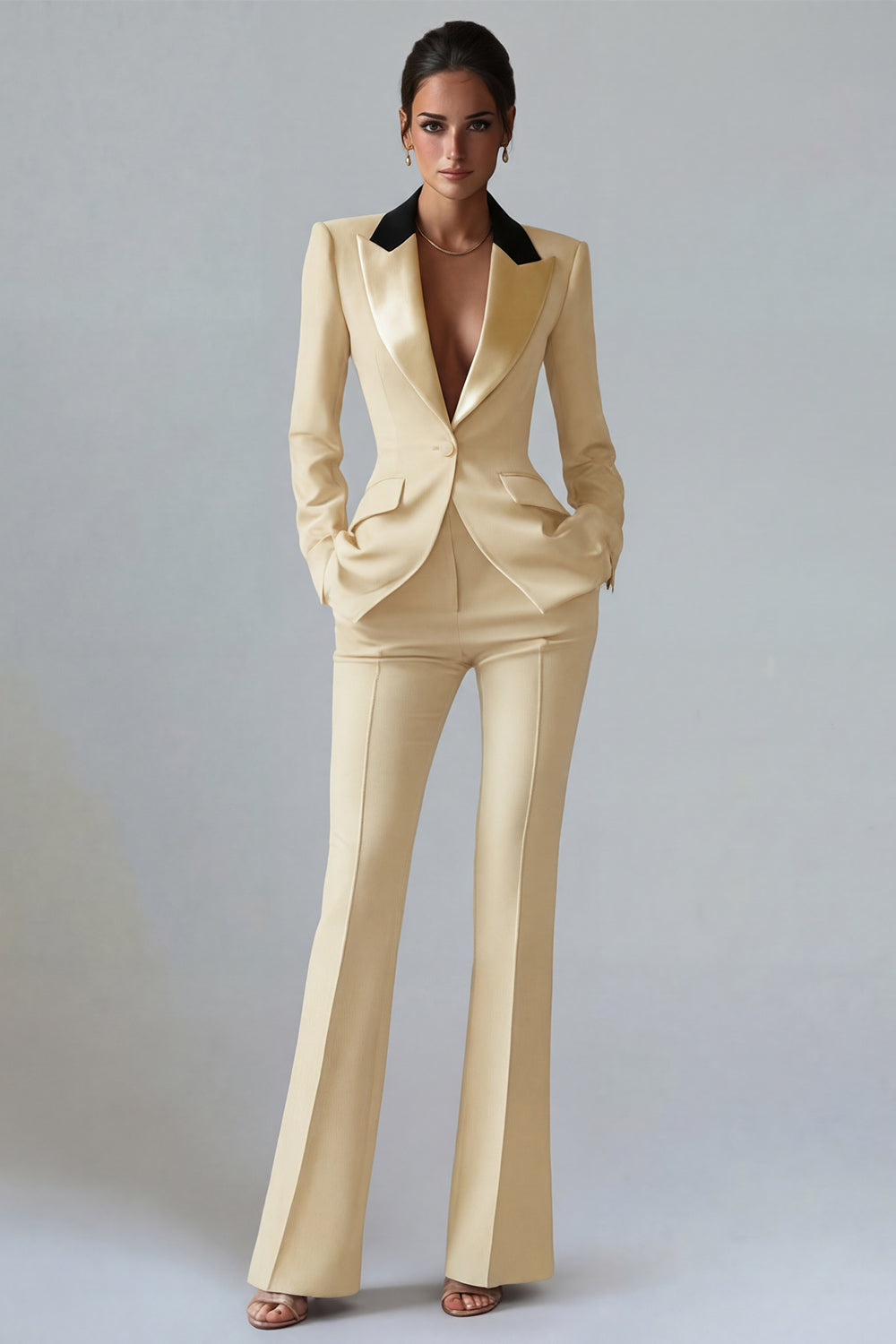 Dark Green Peaked Lapel 2 Piece Classic Women Suits