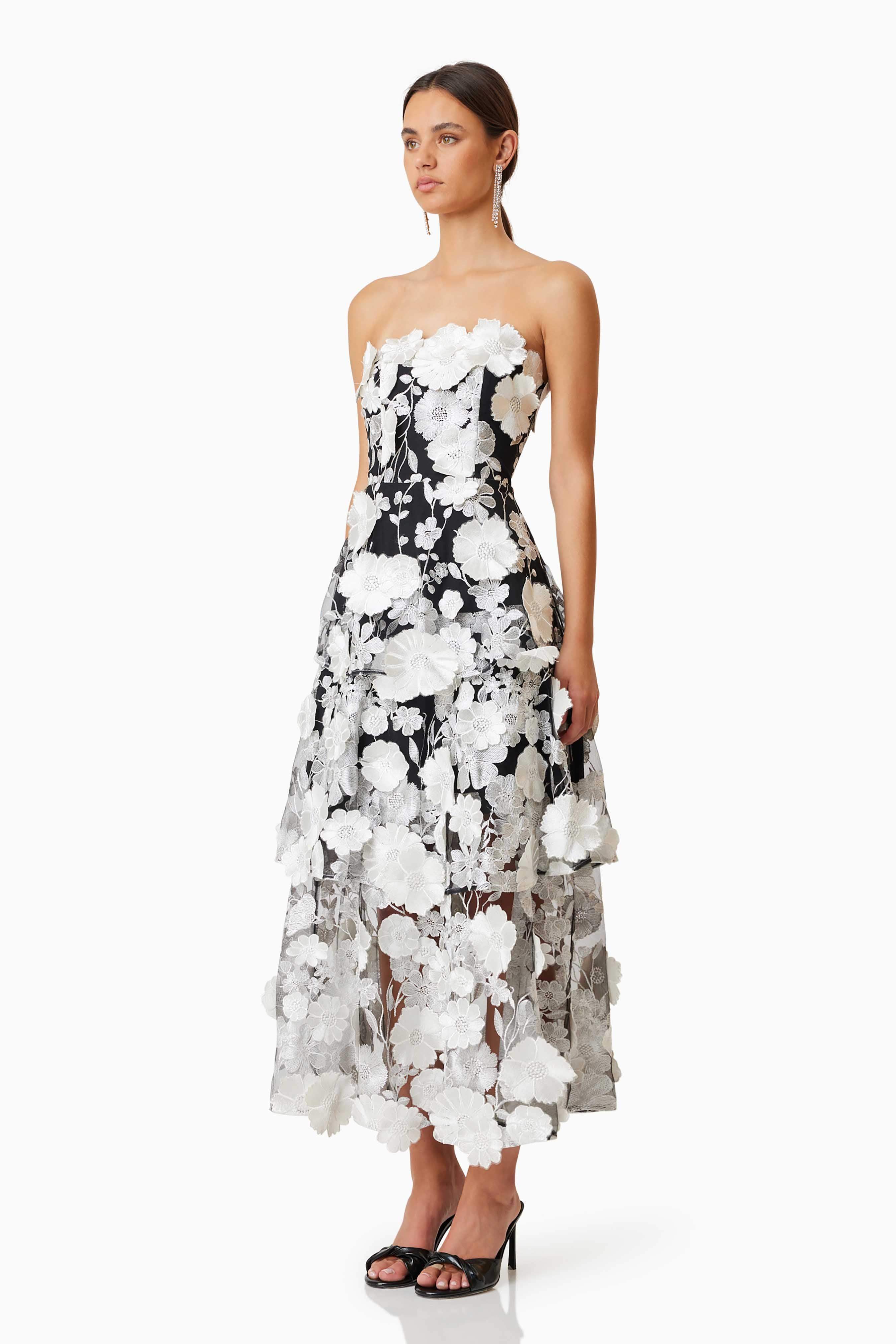 Selene Maxi Tiered 3D Dress In Black